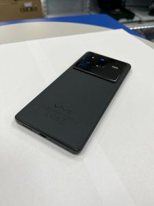 01-200553021: Vivo x80 pro 12/256gb