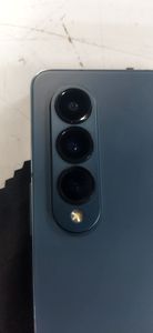 01-200748759: Samsung galaxy fold4 12/512gb