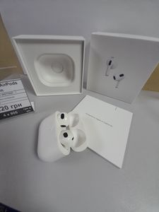 01-200772620: Apple airpods 3rd generation