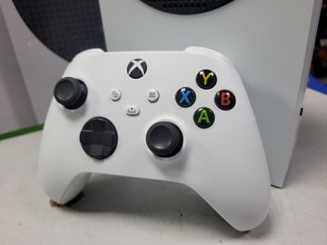 01-200628900: Microsoft xbox series s 512gb