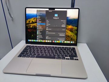 01-200775443: Apple macbook air 13,6" m2 2022