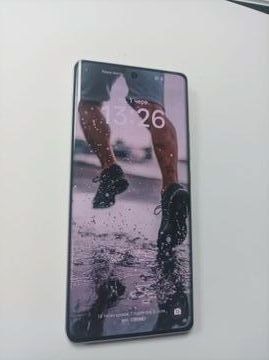 01-200777433: Realme gt6 12/256gb