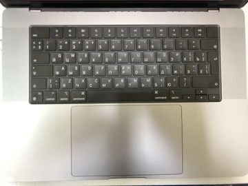 01-200777972: Apple 16,2/a2485/ m1 pro 10-cpu/ 16-gpu/ ram32gb/ ssd512gb/ retina xdr, truetone