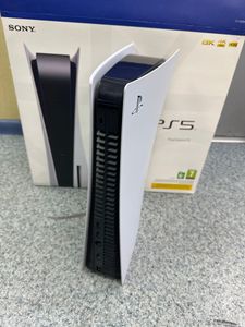 01-200780237: Sony playstation 5 825gb