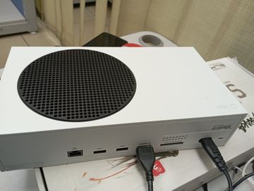 01-200782188: Microsoft xbox series s 512gb