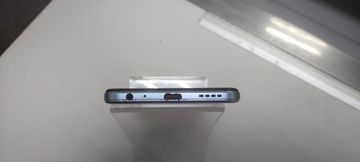 01-200788773: Vivo y33s 8/128gb