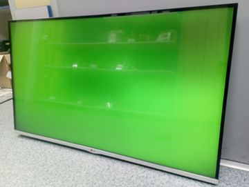 01-200795530: Lg 42lb670v