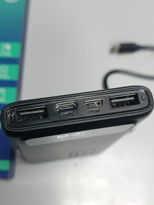 Б/в Зарядний пристрій Phoenix10 10000 mah 01-200808693