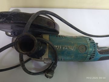 Б/в Кутова шліфмашина Makita ga9020 01-200818740