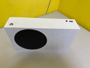 Б/в Ігрова приставка Microsoft xbox series s 512gb 01-200846201