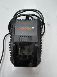 Б/у Шуруповерт Dnipro-M cd-218q 1акб 2ah зп 01-200840311