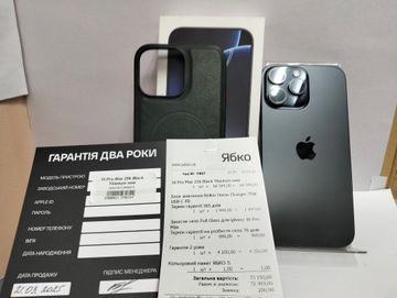 Б/в Мобільний телефон Apple iphone 16 pro max 256gb 01-200880060