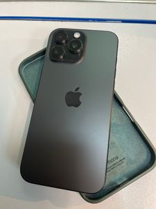 Б/в Мобільний телефон Apple iphone 16 pro max 256gb 01-200878702