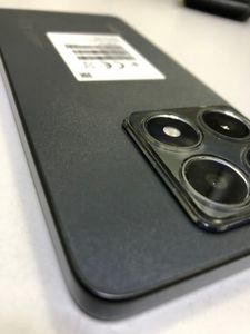 Б/в Мобільний телефон Xiaomi 14t pro 12/256gb 01-200881494