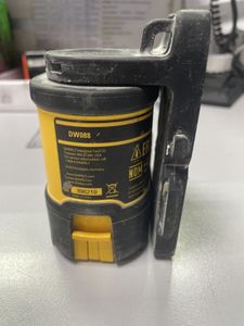 Б/в Лазерний нівелір Dewalt dw088k 01-200882439