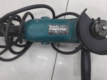 Б/у Угловая шлифмашина Makita ga6021c 01-200883142