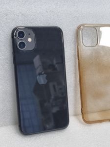 Б/в Мобільний телефон Apple iphone 11 128gb 01-200899245