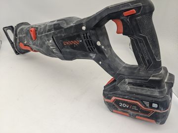 Б/в Шабельна пила Dnipro-M drs-200bc ultra 1акб 4ah зп 01-200873295