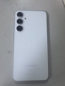 Б/в Мобільний телефон Samsung samsung galaxy a55 5g sm-a556b 8/256gb 01-200901714