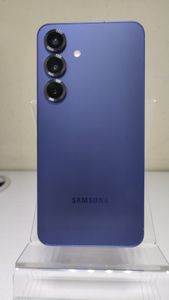 Б/в Мобільний телефон Samsung galaxy s25 12/256gb 01-200901278