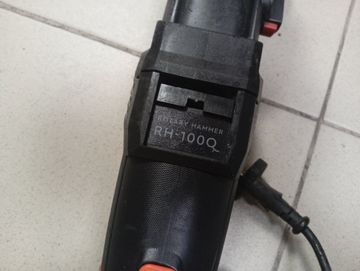 Б/у Перфоратор Dnipro-M rh-100q 01-200912845