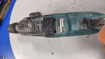 Б/у Перфоратор Makita hr2450 01-200918184