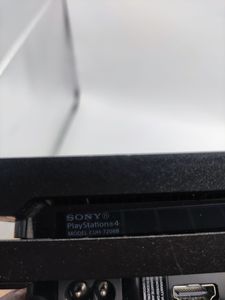 Б/в Ігрова приставка Sony playstation 4 pro 01-200918896
