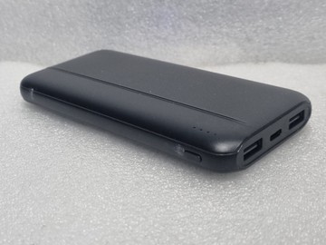 Б/в Повербанк Rivacase va2031 10000mah 01-200927381