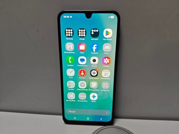 Б/в Мобільний телефон Samsung galaxy a16 4/128gb 01-200927975