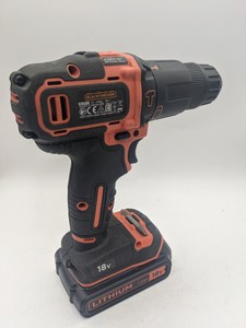 Б/в Шурупокрут Black&Decker bdchd18 h1 + 2акб + зп 01-200932467