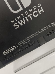 Б/у Игровая приставка Nintendo switch 01-200932460