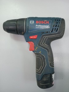 Б/у Шуруповерт Bosch gsr 120-li 2акб зп 01-200939772