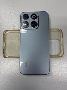 Б/в Мобільний телефон Zte nubia v70 8/256gb 01-200945768