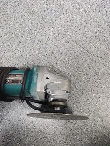 Б/в Кутова шліфмашина Makita 9558hn 01-200953164