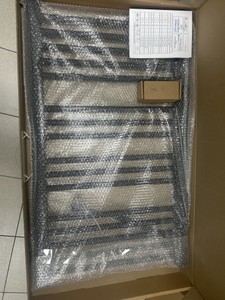 Б/у Полотенцесушитель Rhein brooklyn s16 500х900 е r pe/mat ral9005 320w 01-200986732