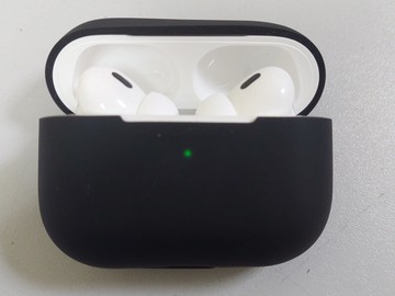 Б/в Навушники Apple airpods pro 2nd generation with magsafe charging case usb-c 01-201008758