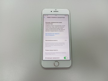 Б/в Мобільний телефон Apple iphone 8 256gb 01-201018332