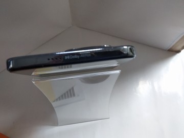 Б/в Мобільний телефон Tecno spark 30 pro kl7 8/256gb 01-201020666
