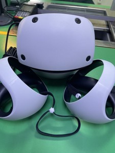 Б/в Окуляри віртуальної реальності Sony playstation vr2 + move 01-201027095