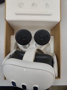 Б/в Окуляри віртуальної реальності Meta quest 3 128gb 01-201060884
