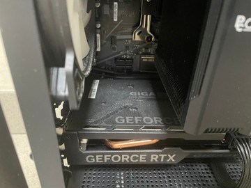 Б/в Системний блок Пк amd ryzen 5 3600/ram 16 gb/hdd відсутній/ssd 1000 gb+500 gb/nvidia rtx 4060 (geforce) 8gb gddr6 128b 01-201103088