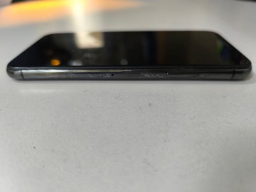 Б/в Мобільний телефон Apple iphone xs 64gb 01-201131155