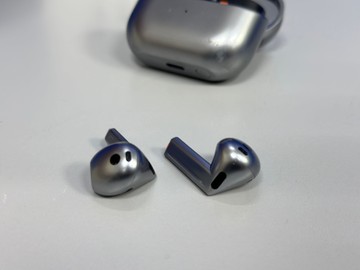 Б/в Навушники Samsung galaxy buds3 01-201138298