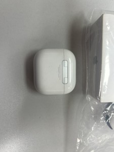 Б/у Навушники Apple airpods 4 01-201140625