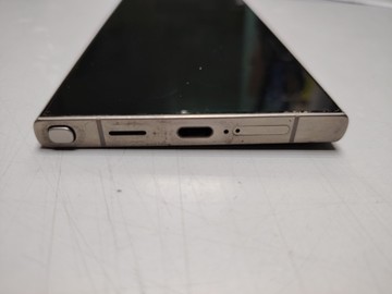 Б/в Мобільний телефон Samsung galaxy s24 ultra 12/256gb 01-201144782