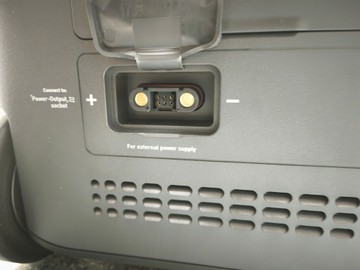 Б/в Зарядна станція Hinen ps 3000 01-201146661