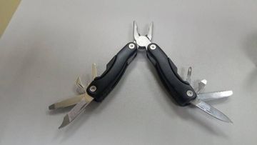 16-000230084: Xhq xhq