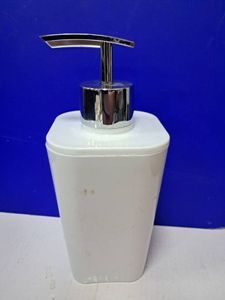 16-000251144: Wenko 20336100