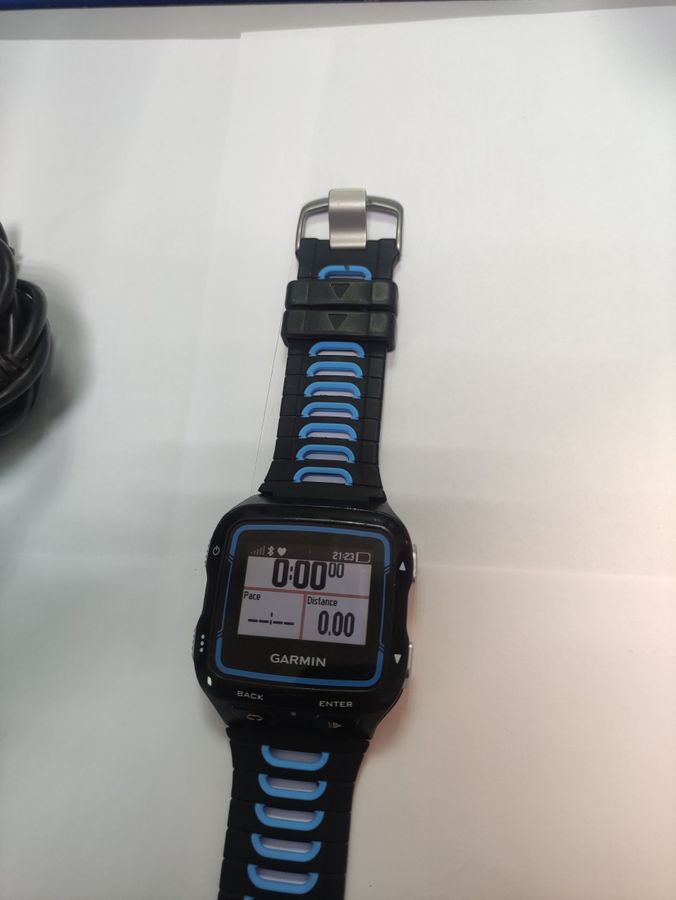 Garmin forerunner 920xt/red watch with hrm-run