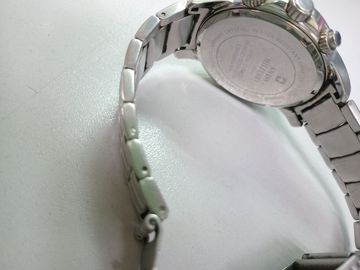 01-200519674: Swiss Military sm34052